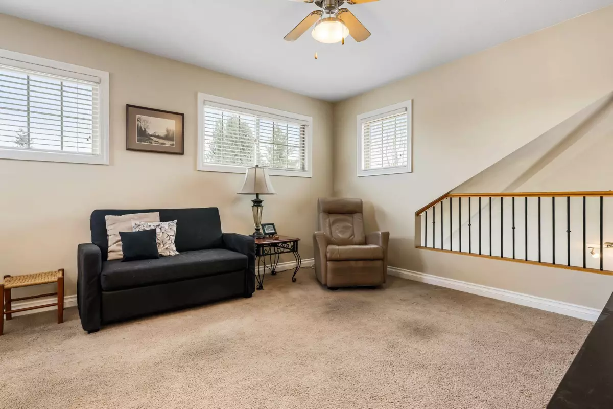 Front Yard Photo of 7 46150 Riverside Drive, Chilliwack, BC