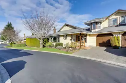 112 14280 19a Avenue, Surrey, BC, Sunnyside Park Surrey — 2 bed townhouse for sale