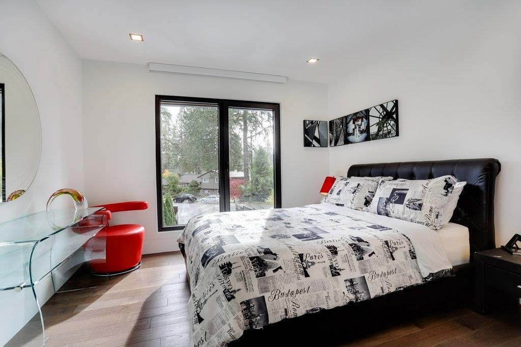 Basement Recreation Room Photo of 4577 Capilano Road, North Vancouver, BC