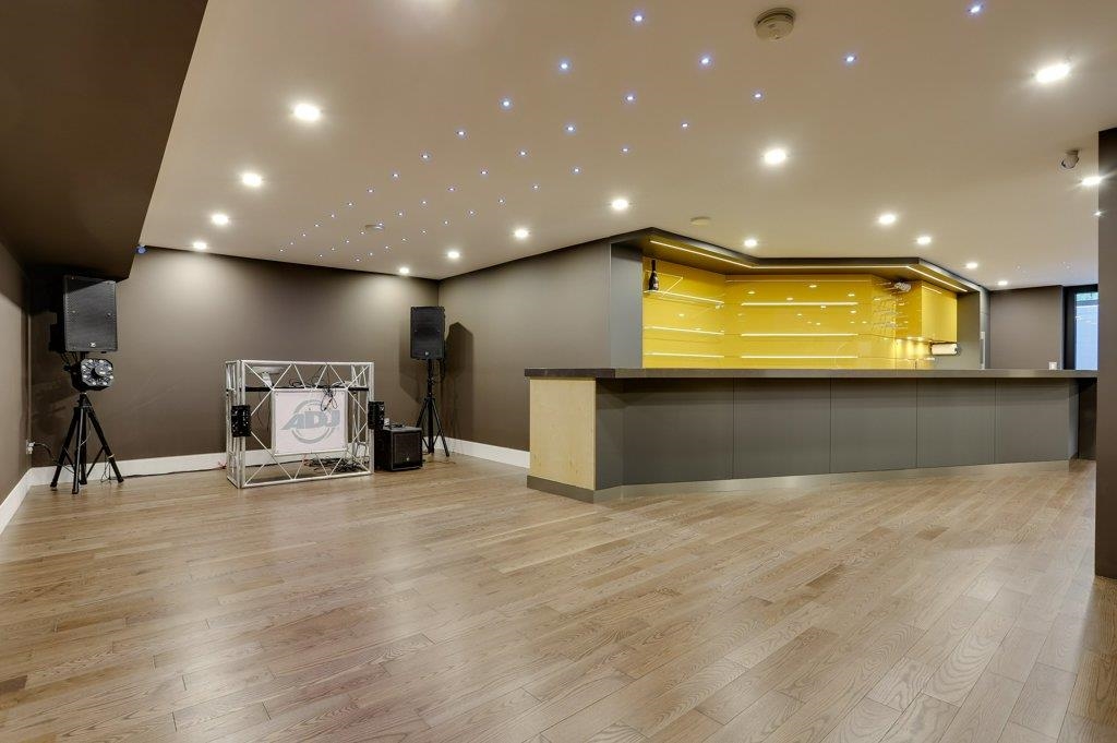 Garage Interior Photo of 4577 Capilano Road, North Vancouver, BC