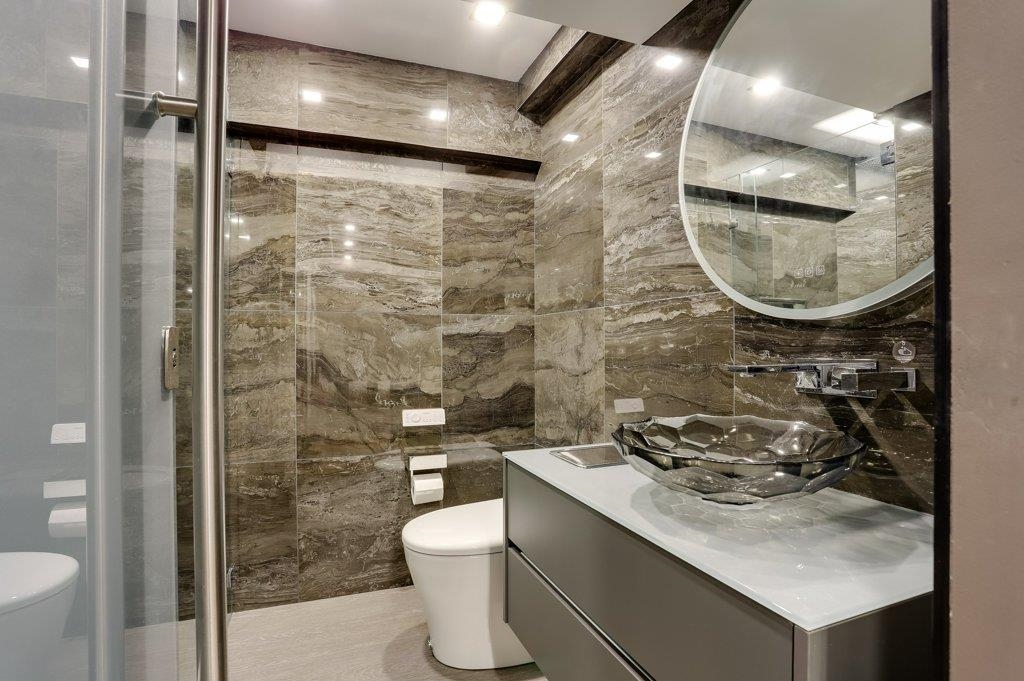 Outdoor Patio Photo of 4577 Capilano Road, North Vancouver, BC