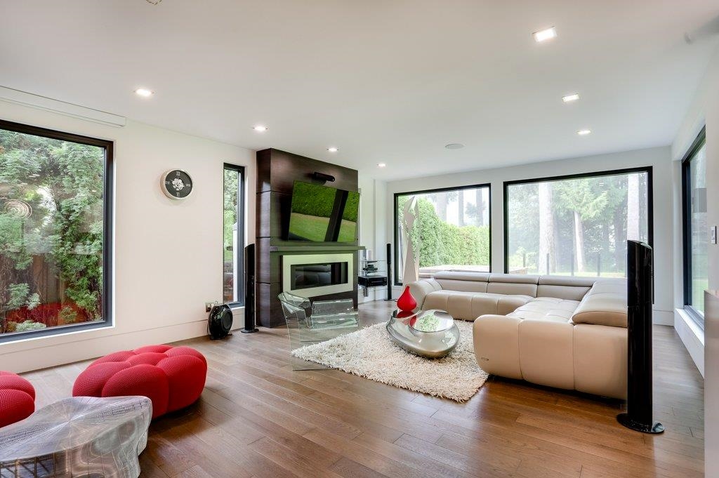 Primary Bedroom Photo of 4577 Capilano Road, North Vancouver, BC