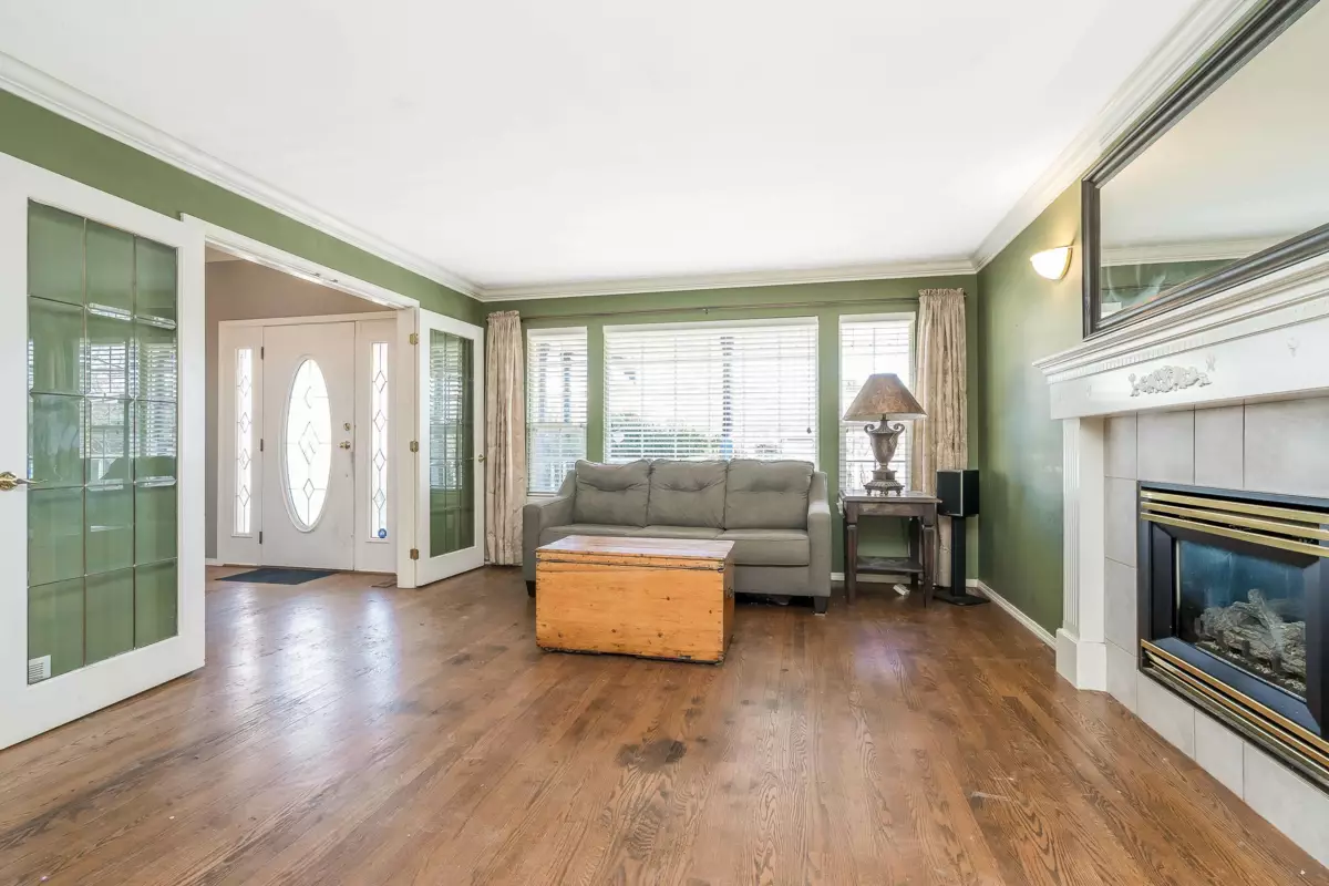 Kitchen Photo of 7821 Tavernier Terrace, Mission, BC