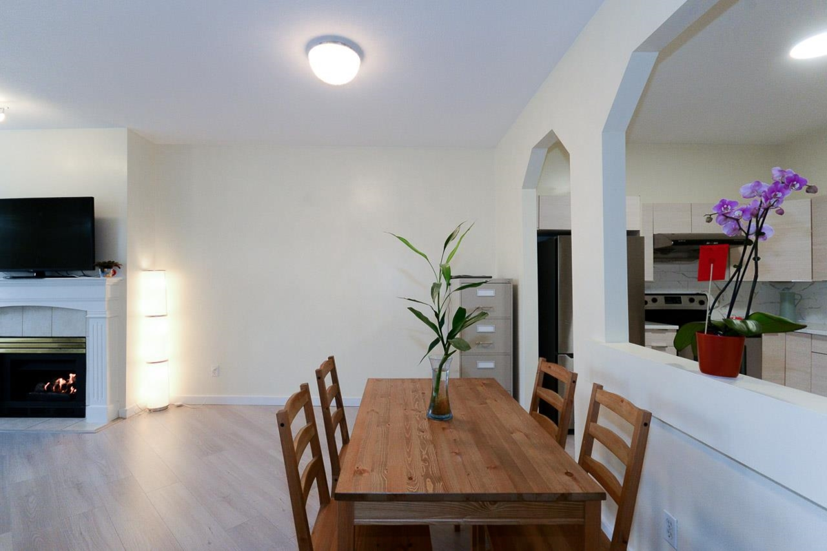 Breakfast Nook Photo of 107 8700 Jones Road, Richmond, BC