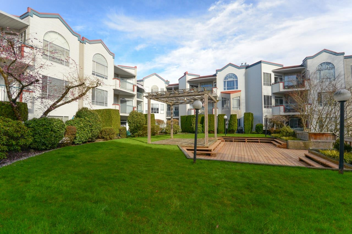 Hallway Photo of 107 8700 Jones Road, Richmond, BC