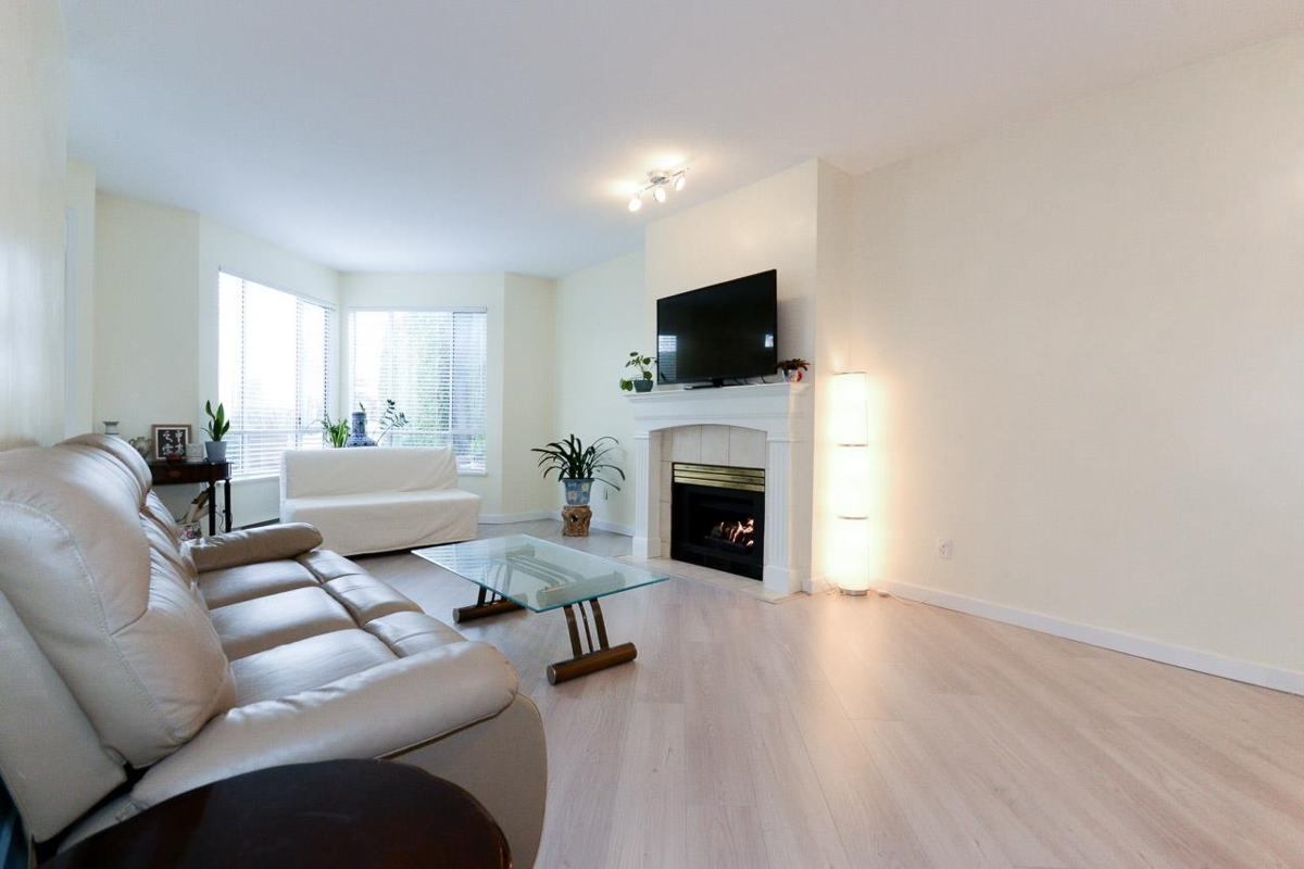 Primary Bathroom Photo of 107 8700 Jones Road, Richmond, BC