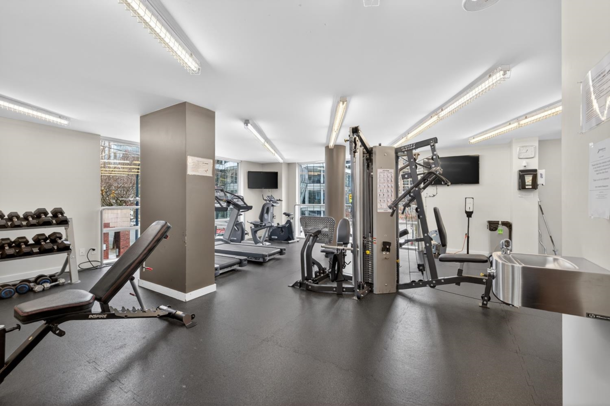 Mudroom Photo of 606 1009 Harwood Street, Vancouver, BC