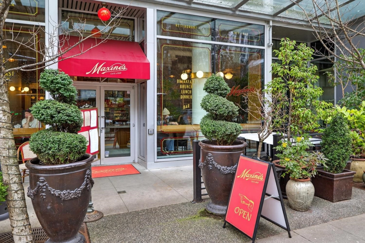 Outdoor Patio Photo of 606 1009 Harwood Street, Vancouver, BC