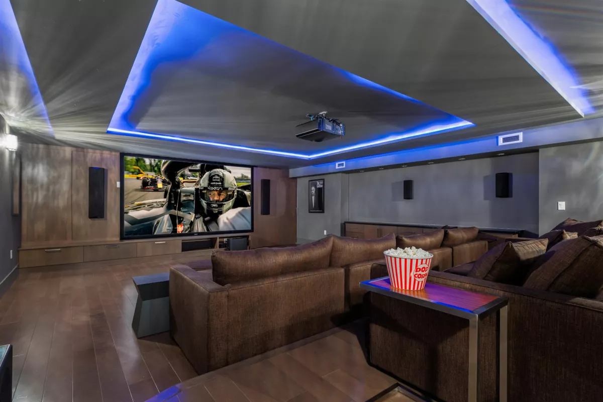 Hot Tub / Spa Photo of 2461 Eagle Mountain Drive, Abbotsford, BC