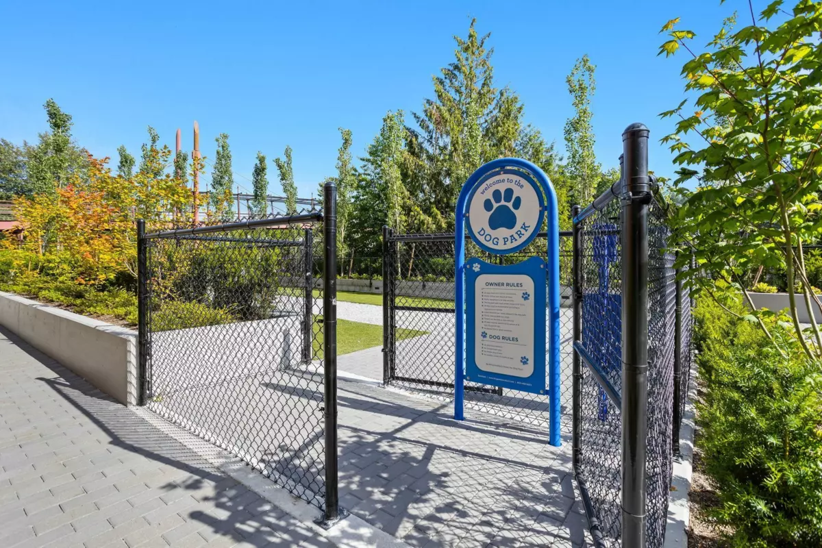 Hot Tub / Spa Photo of 607 55 Klahanie Drive, Port Moody, BC