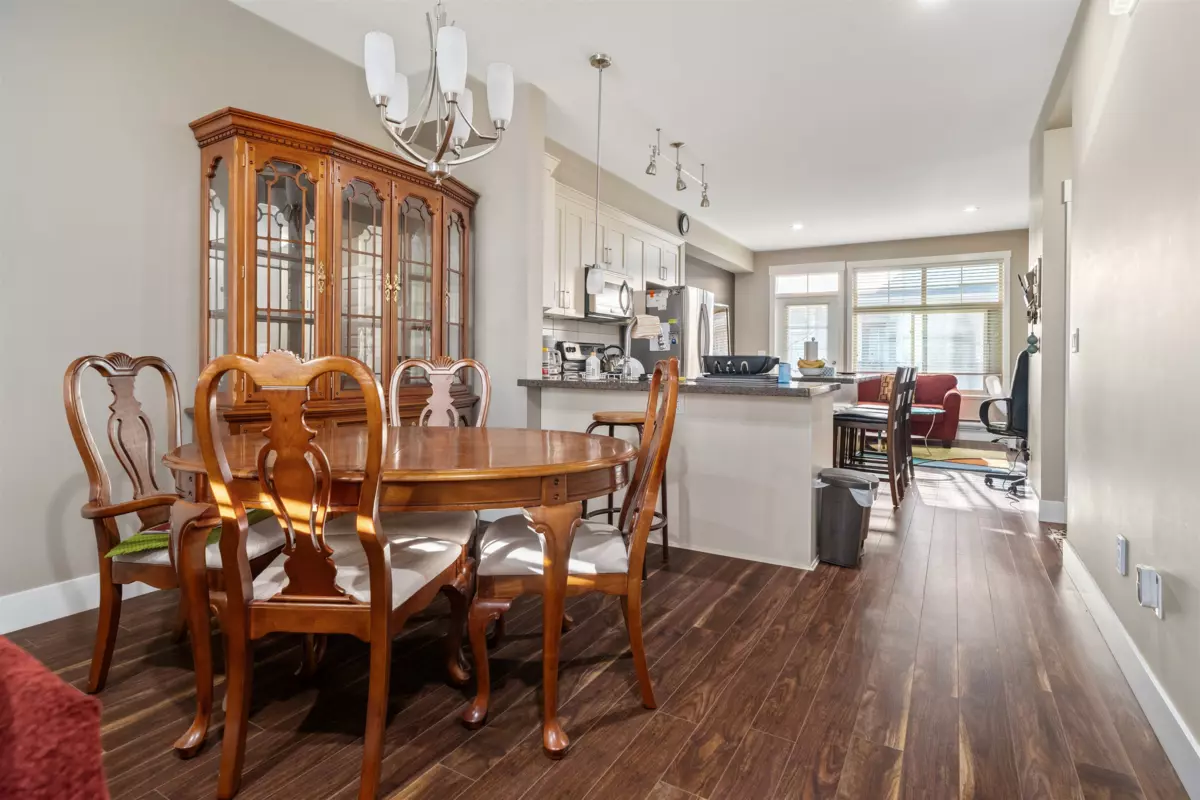 Kitchen Island Photo of 30 19525 73 Avenue, Surrey, BC