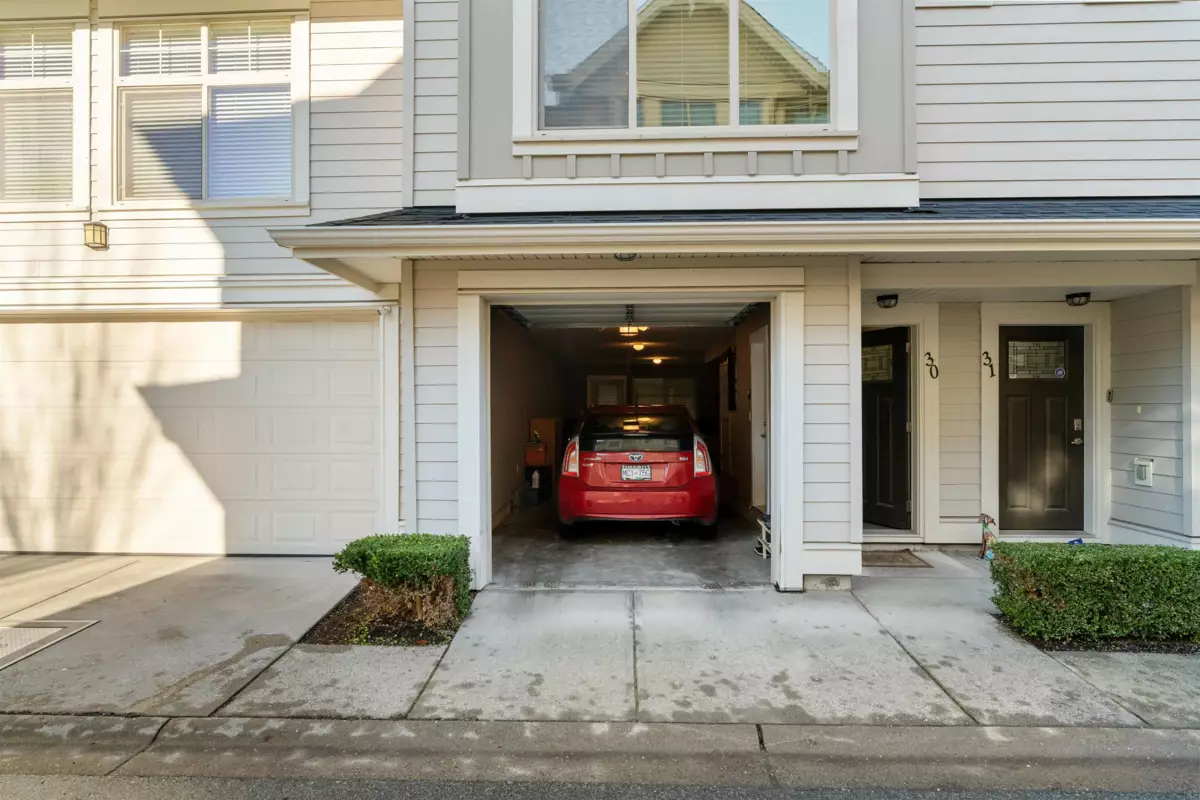 Living Room Photo of 30 19525 73 Avenue, Surrey, BC
