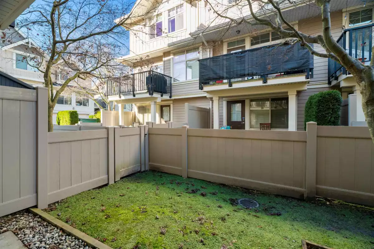 Office / Den Photo of 30 19525 73 Avenue, Surrey, BC