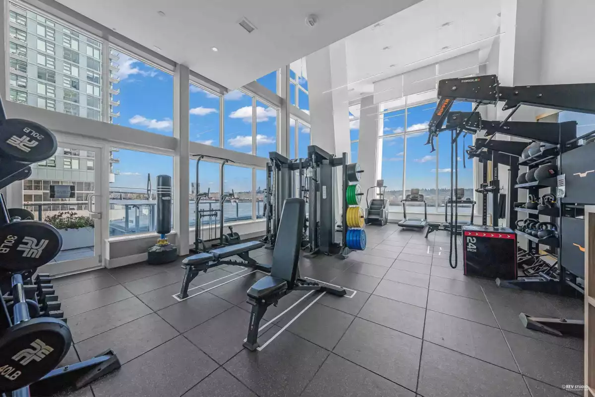 Mudroom Photo of 607 680 Quayside Drive, New Westminster, BC
