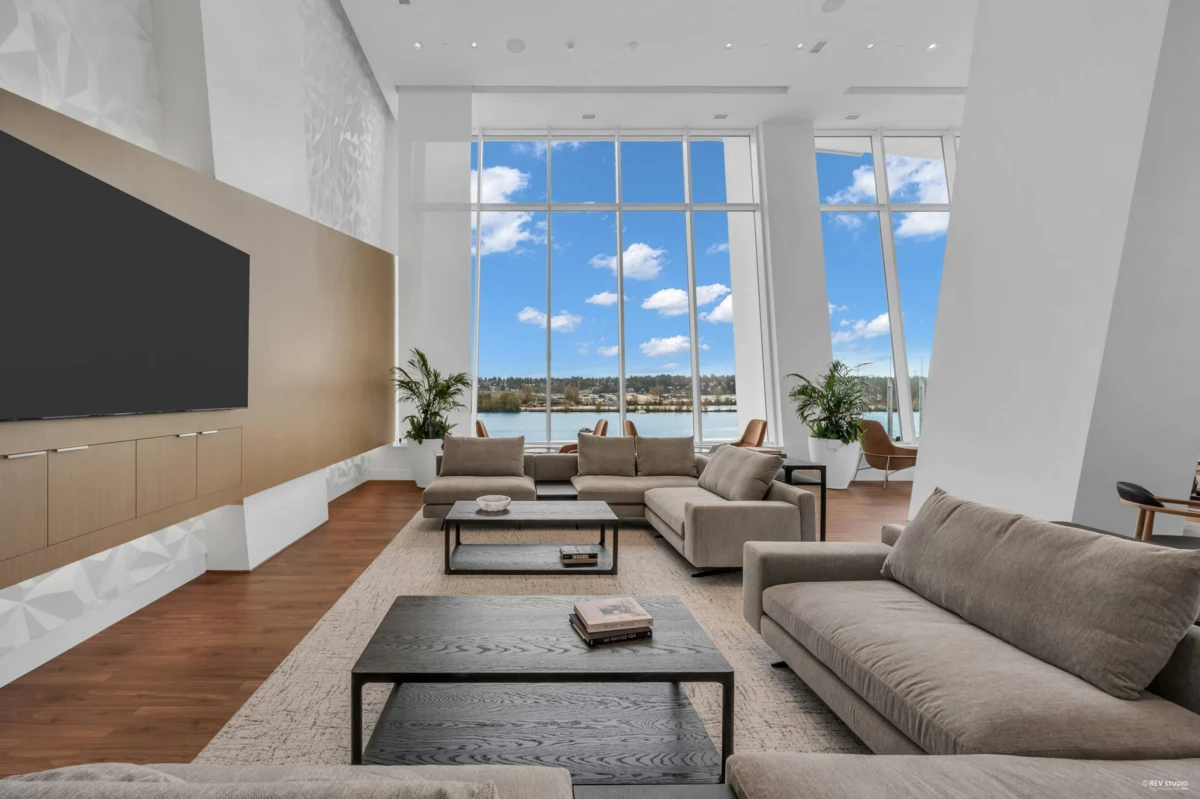 Outdoor Patio Photo of 607 680 Quayside Drive, New Westminster, BC