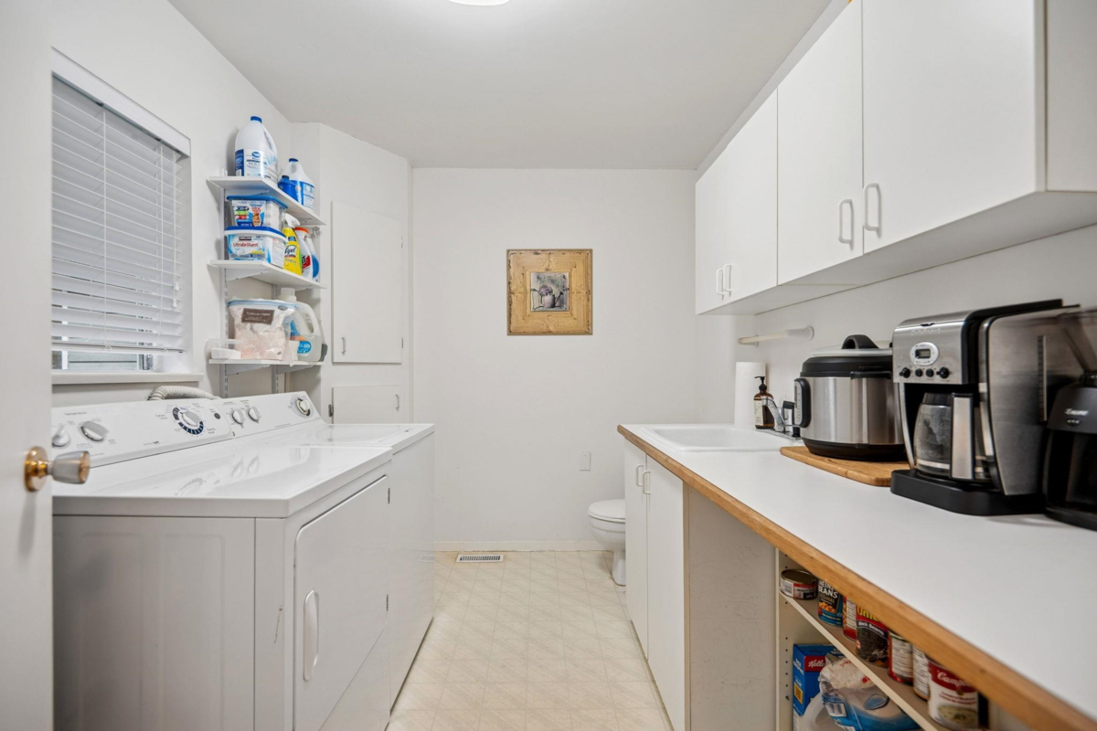 Bedroom 2 Photo of 1089 Kilmer Road, North Vancouver, BC