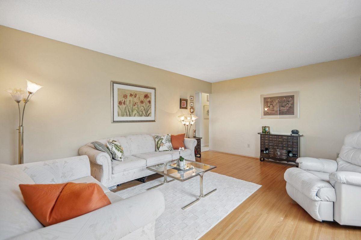 Living Room Photo of 1089 Kilmer Road, North Vancouver, BC