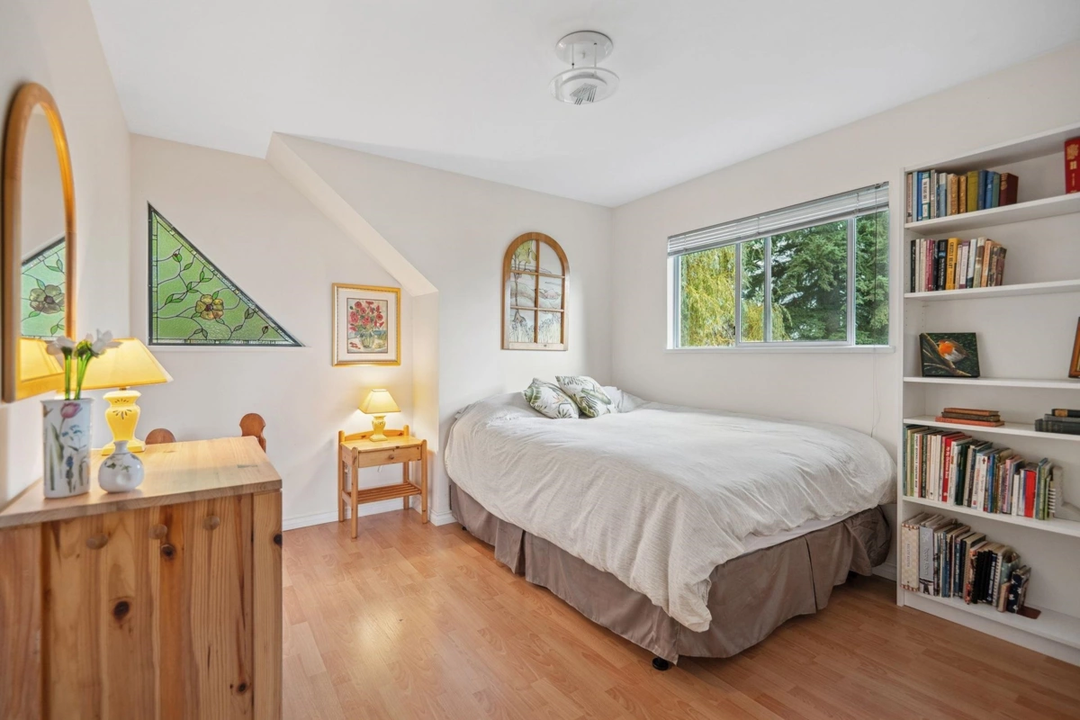 Mudroom Photo of 1089 Kilmer Road, North Vancouver, BC