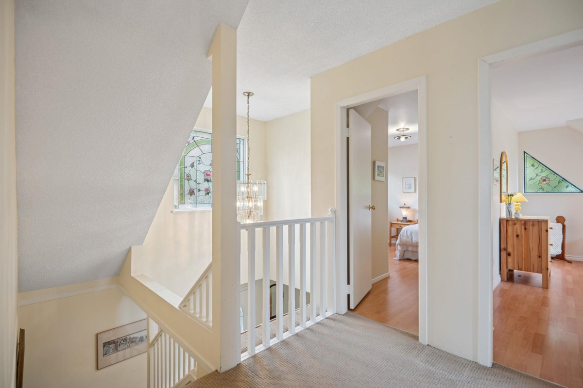 Office / Den Photo of 1089 Kilmer Road, North Vancouver, BC