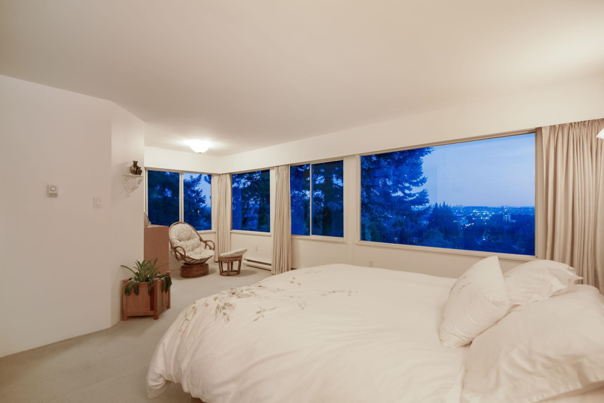 Street View Photo of 1089 Kilmer Road, North Vancouver, BC