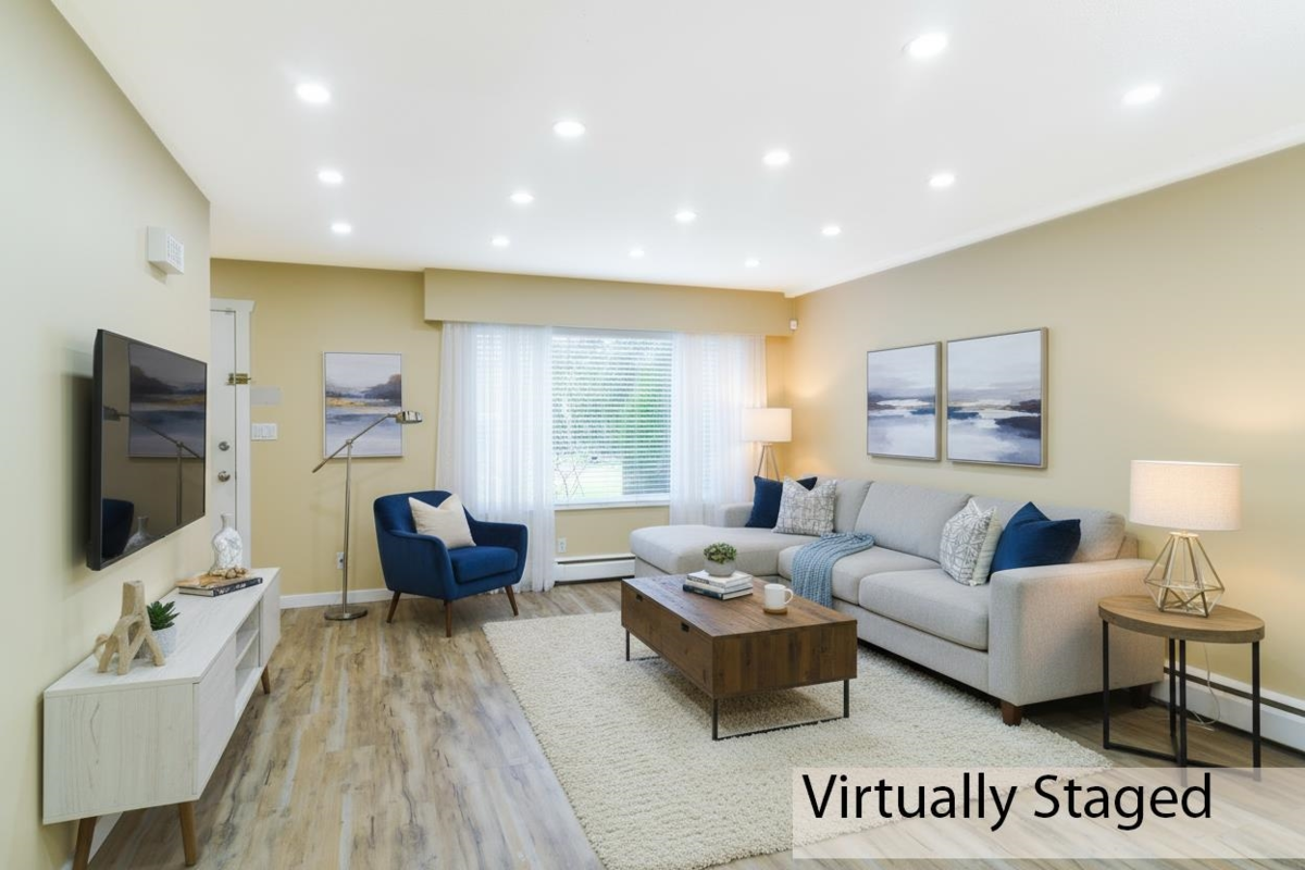 Guest Bathroom Photo of 21462 Mayo Place, Maple Ridge, BC