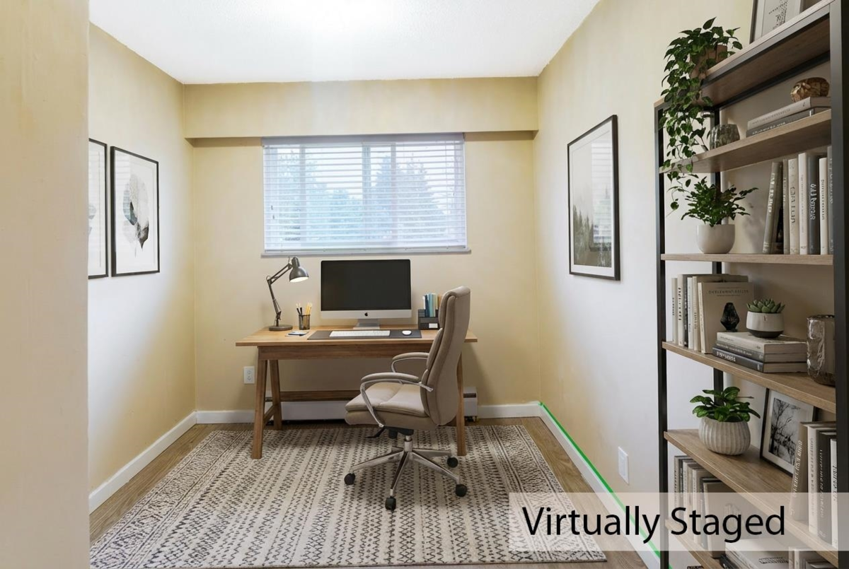 Office / Den Photo of 21462 Mayo Place, Maple Ridge, BC