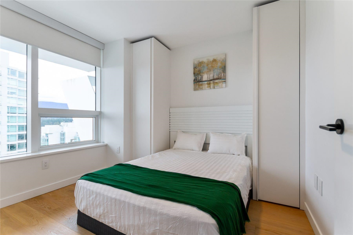 Bedroom 3 Photo of 2006 620 Cardero Street, Vancouver, BC