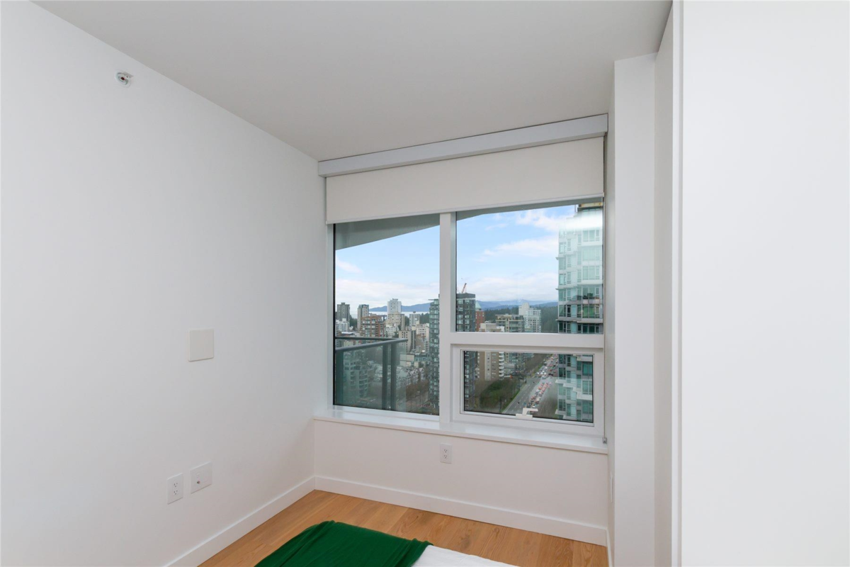 Guest Bathroom Photo of 2006 620 Cardero Street, Vancouver, BC