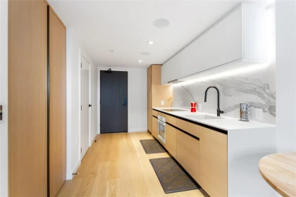 2006 620 Cardero Street, Vancouver, BC