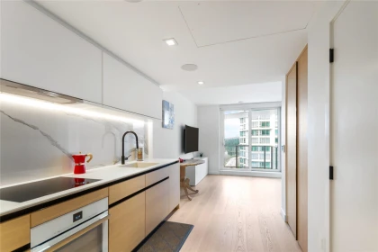 2006 620 Cardero Street, Vancouver, BC