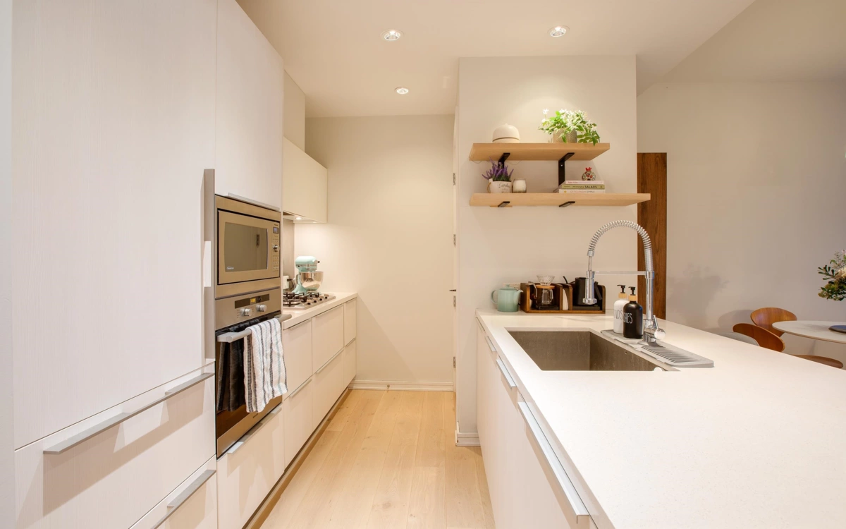 Kitchen Island Photo of 501 1616 Columbia Street, Vancouver, BC