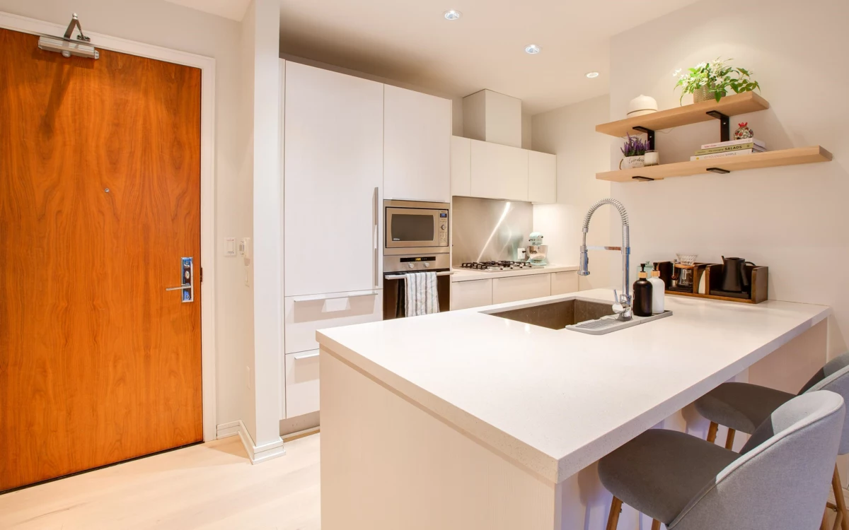 Kitchen Photo of 501 1616 Columbia Street, Vancouver, BC