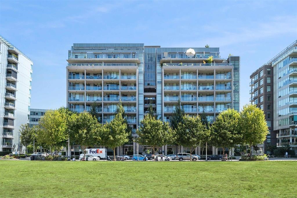 Staircase Photo of 501 1616 Columbia Street, Vancouver, BC