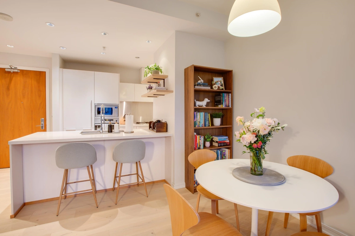 Walk-In Closet Photo of 501 1616 Columbia Street, Vancouver, BC