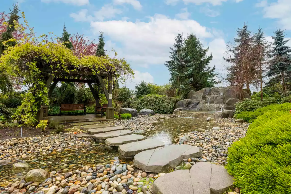 Bedroom 4 Photo of 1603 2980 Atlantic Avenue, Coquitlam, BC
