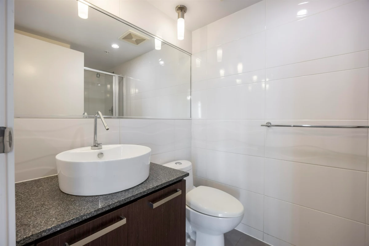 Primary Bathroom Photo of 1603 2980 Atlantic Avenue, Coquitlam, BC