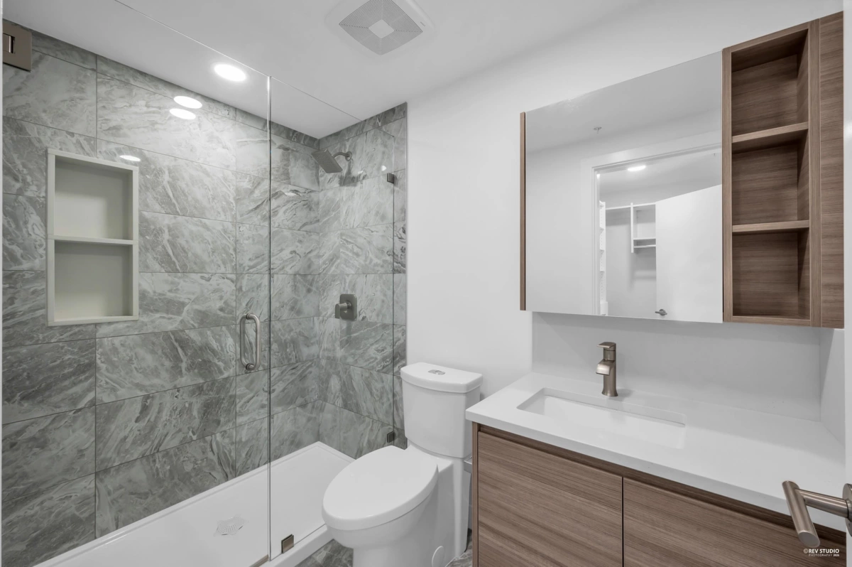 Mudroom Photo of 1307 4433 Alaska Street, Burnaby, BC