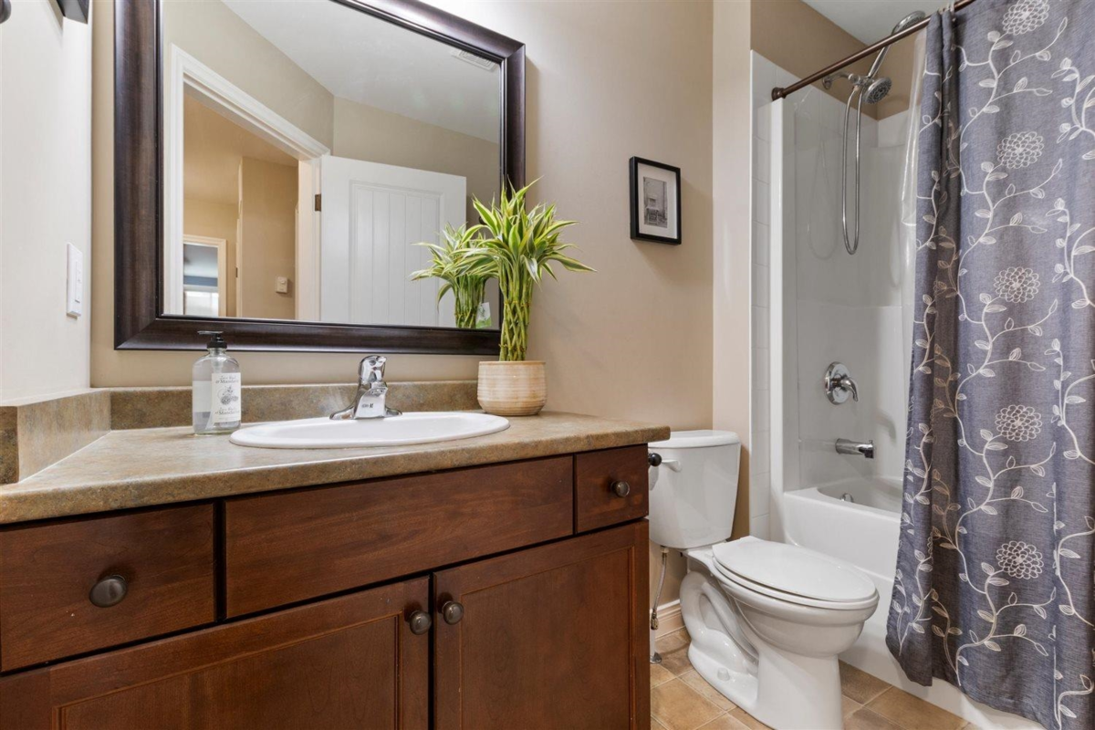 Garage Interior Photo of 23 46808 Hudson Road, Chilliwack, BC