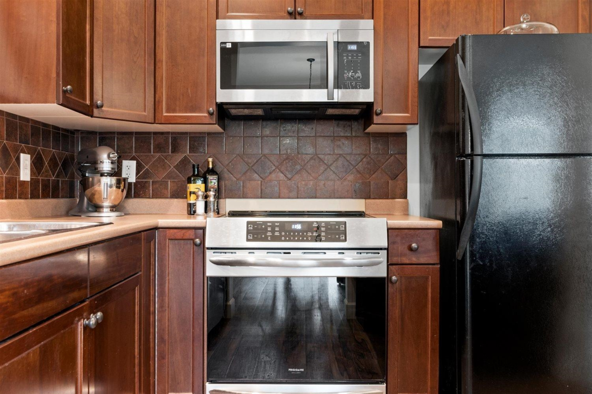 Primary Bathroom Photo of 23 46808 Hudson Road, Chilliwack, BC