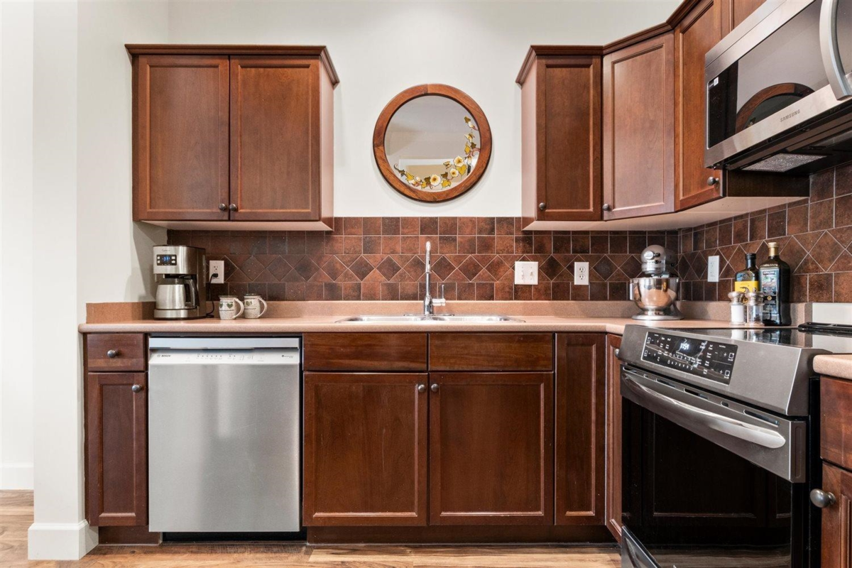 Primary Bedroom Photo of 23 46808 Hudson Road, Chilliwack, BC