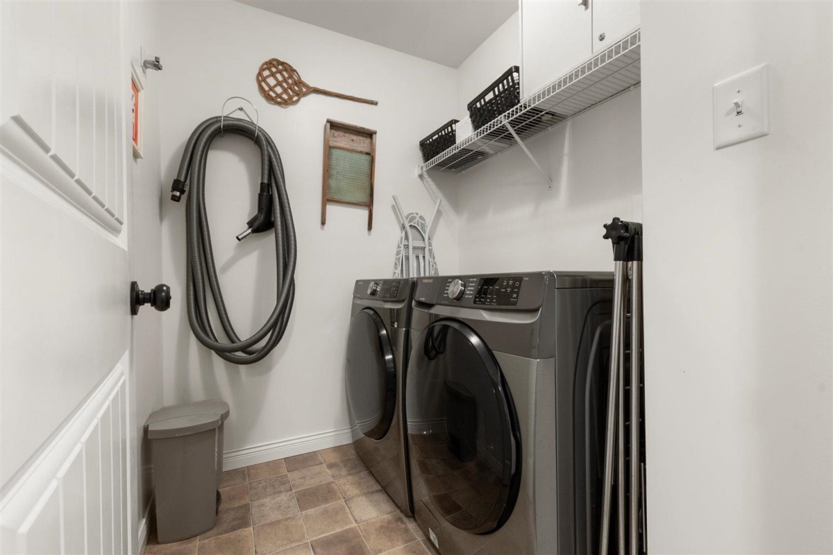 Staircase Photo of 23 46808 Hudson Road, Chilliwack, BC