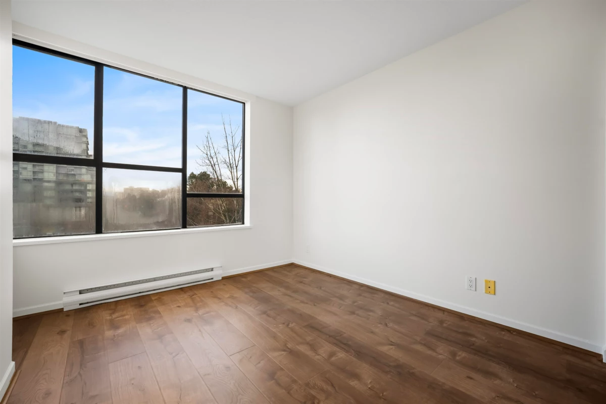 Bedroom 3 Photo of 602 8180 Granville Avenue, Richmond, BC