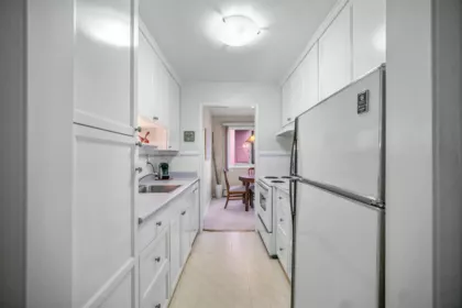 Kitchen Island Photo of 202 1066 W 13th Avenue, Vancouver, BC