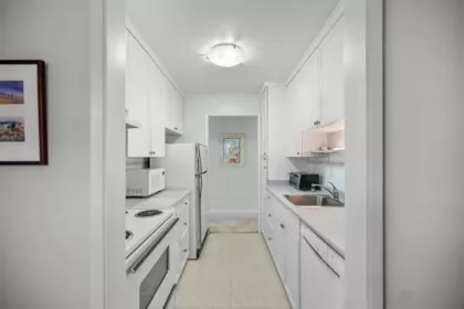 Kitchen Photo of 202 1066 W 13th Avenue, Vancouver, BC