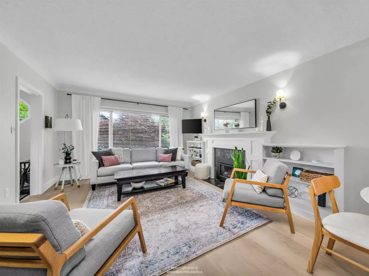 Family Room Photo of 2690 Kitchener Street, Vancouver, BC