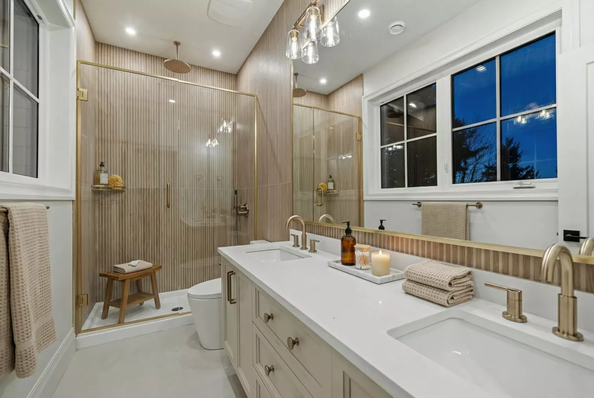 Loft / Bonus Room Photo of 101 18171 59 Avenue, Surrey, BC