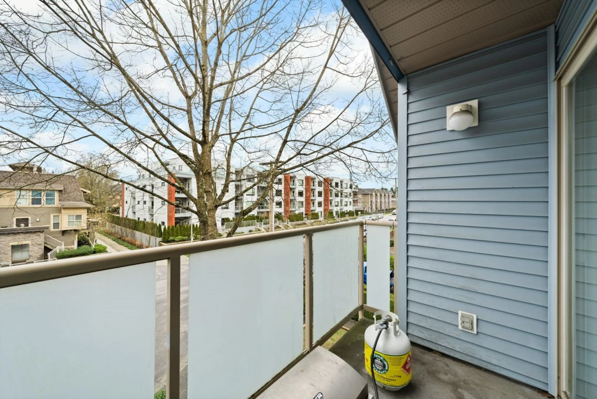 Bedroom 2 Photo of 25 2378 Rindall Avenue, Port Coquitlam, BC