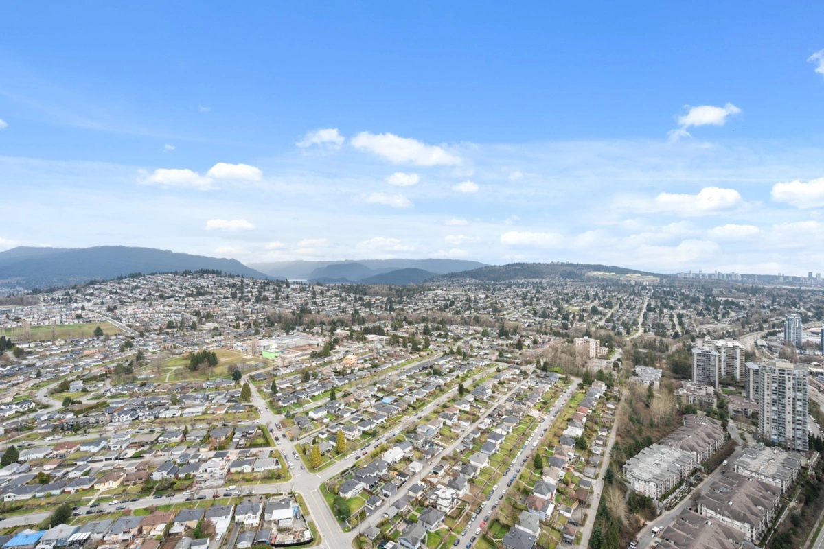 Breakfast Nook Photo of 5102 4650 Brentwood Boulevard, Burnaby, BC