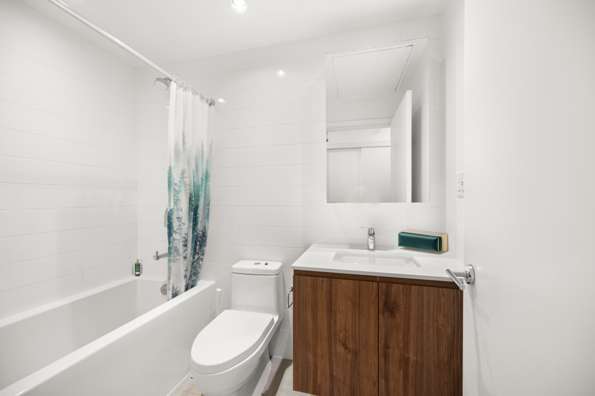 Kitchen Photo of 5102 4650 Brentwood Boulevard, Burnaby, BC