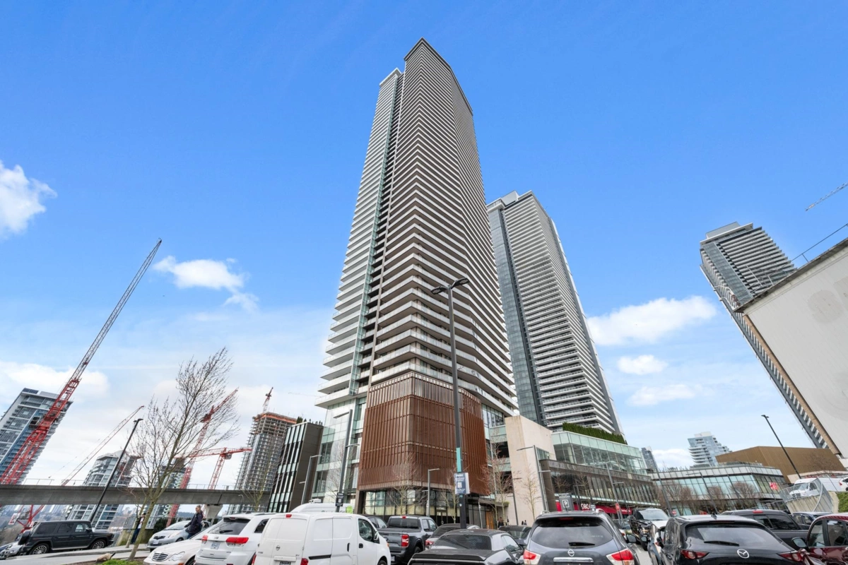 Primary Bathroom Photo of 5102 4650 Brentwood Boulevard, Burnaby, BC
